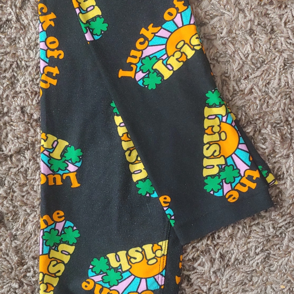 LuLaRoe St Patrick's Day Leggings